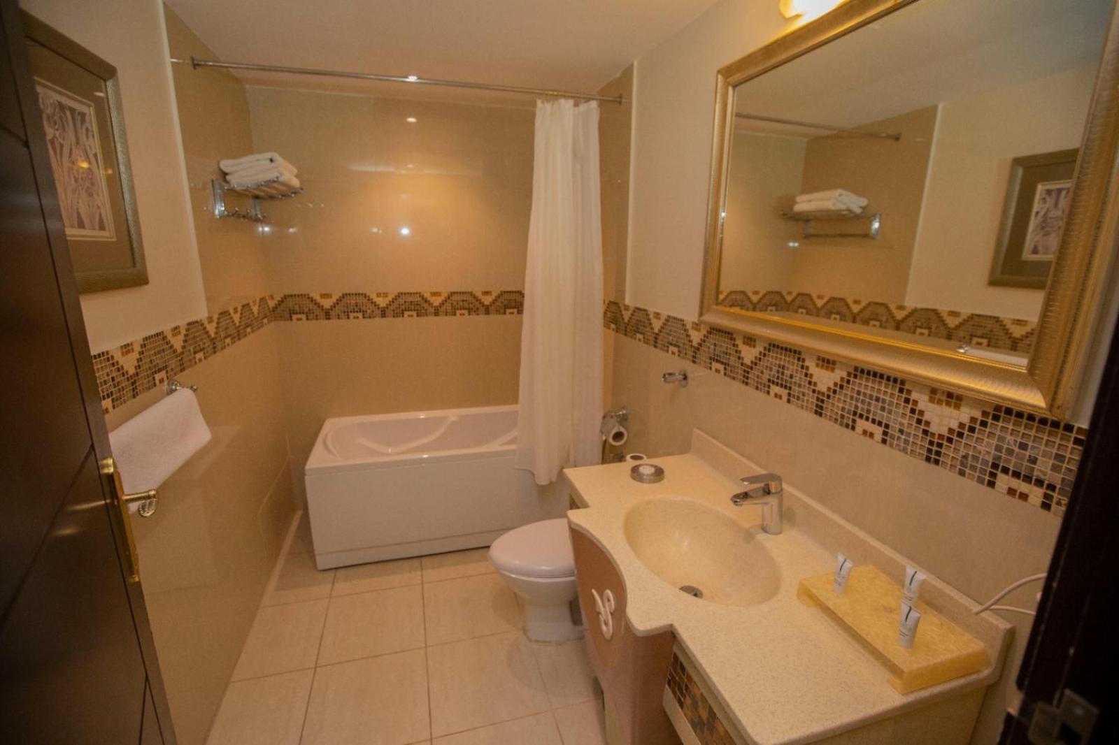 Sanam Hotel Suites - ริยาดห์ ภายนอก รูปภาพ