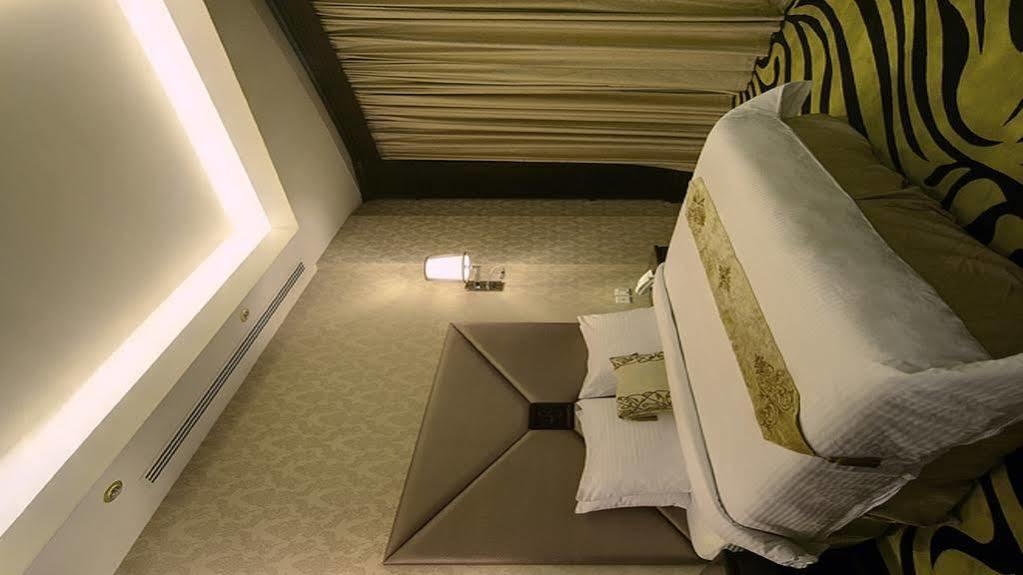 Sanam Hotel Suites - ริยาดห์ ภายนอก รูปภาพ